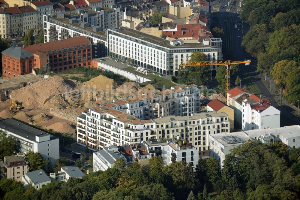 Luftaufnahme Berlin - Abrißarbeiten auf dem Gelände der Ruine des Böhmisches Brauhaus in Berlin