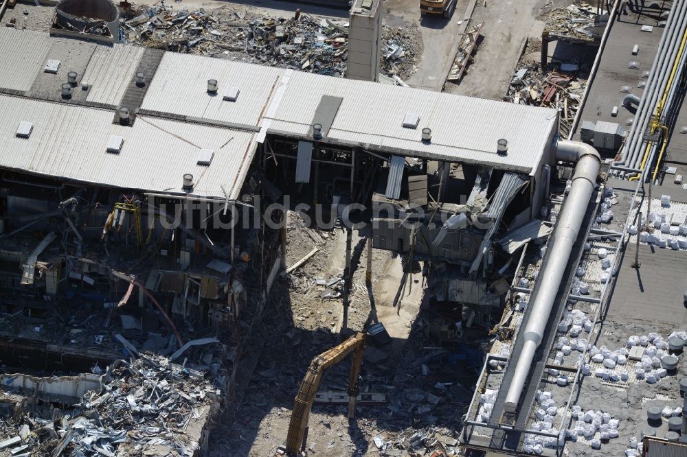 Luftaufnahme Bochum - Abrißarbeiten auf dem Gelände der Ruine des Opel Werk I in Bochum im Bundesland Nordrhein-Westfalen