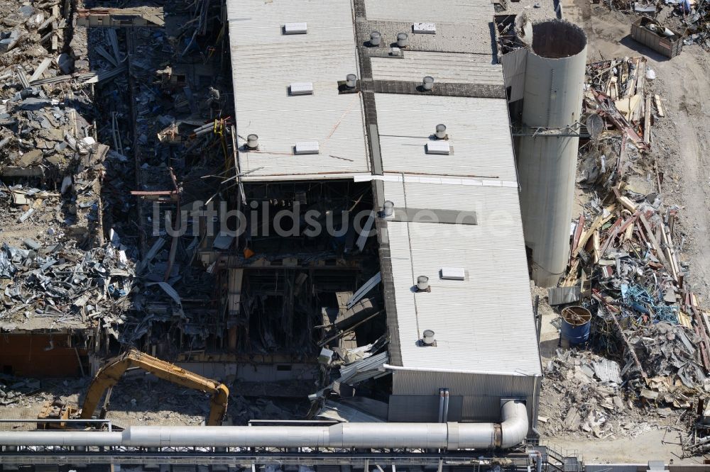 Luftaufnahme Bochum - Abrißarbeiten auf dem Gelände der Ruine des Opel Werk I in Bochum im Bundesland Nordrhein-Westfalen