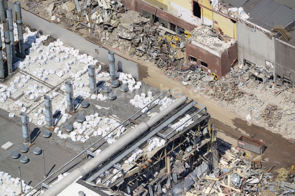 Luftbild Bochum - Abrißarbeiten auf dem Gelände der Ruine des Opel Werk I in Bochum im Bundesland Nordrhein-Westfalen