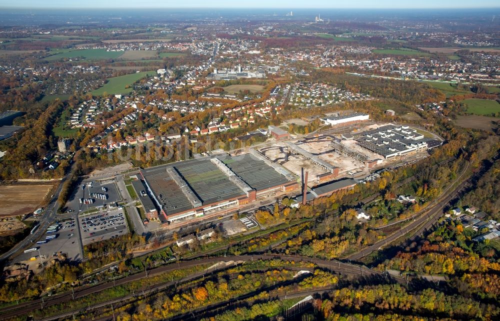 Bochum von oben - Abrißarbeiten auf dem Gelände der Ruine des stillgelegten Opel Werk 2 in Bochum im Bundesland Nordrhein-Westfalen