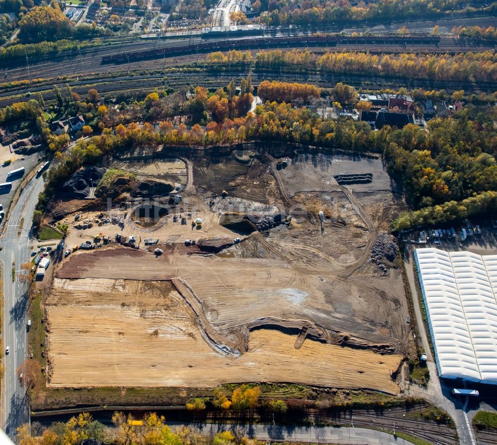 Bochum von oben - Abrißarbeiten auf dem Gelände der Ruine des stillgelegten Opel Werk 2 in Bochum im Bundesland Nordrhein-Westfalen