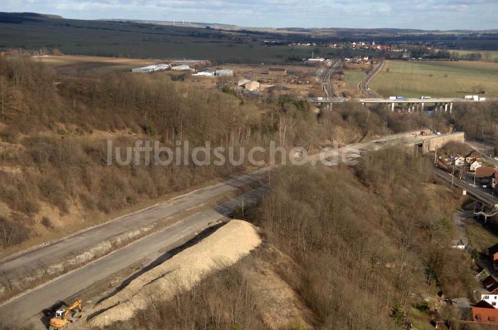 Sättelstädt aus der Vogelperspektive: Abrißarbeiten am Streckenverlauf des A4 - demolition work on the old, disused itinerary of the A4 motorway course