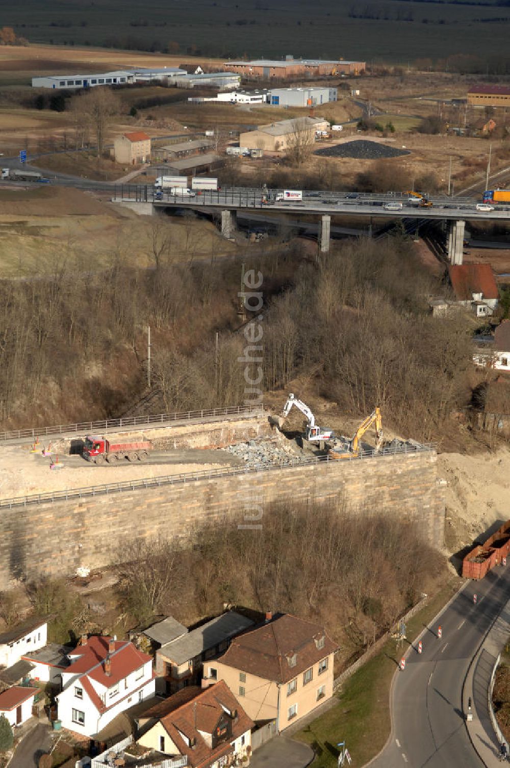 Sättelstädt von oben - Abrißarbeiten am Streckenverlauf des A4 - demolition work on the old, disused itinerary of the A4 motorway course