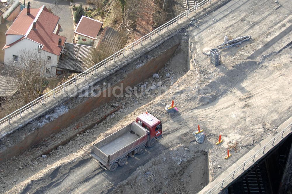 Sättelstädt von oben - Abrißarbeiten am Streckenverlauf des A4 - demolition work on the old, disused itinerary of the A4 motorway course