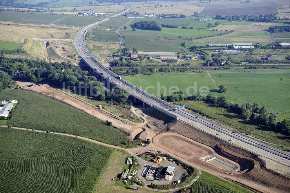 Wutha-Farnroda aus der Vogelperspektive: Abrißarbeiten am Streckenverlauf des A4 - demolition work on the old, disused itinerary of the A4 motorway course