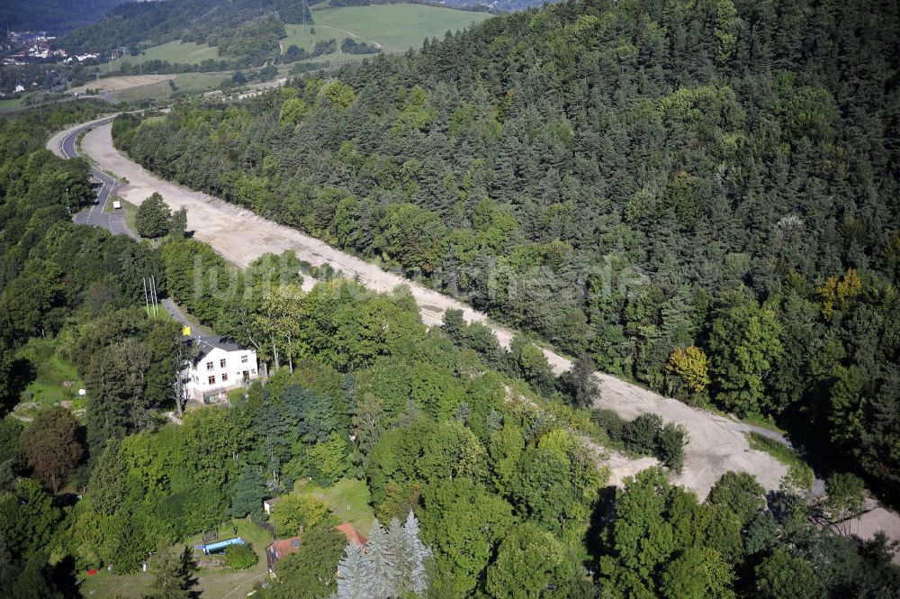 Wutha-Farnroda aus der Vogelperspektive: Abrißarbeiten am Streckenverlauf des A4 - demolition work on the old, disused itinerary of the A4 motorway course