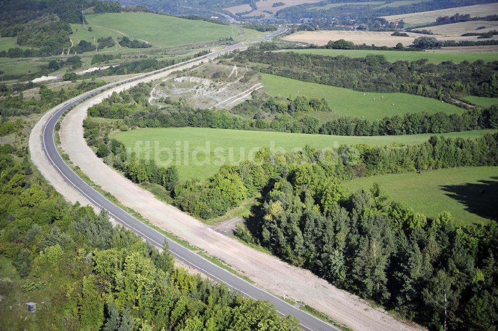 Luftaufnahme Wutha-Farnroda - Abrißarbeiten am Streckenverlauf des A4 - demolition work on the old, disused itinerary of the A4 motorway course