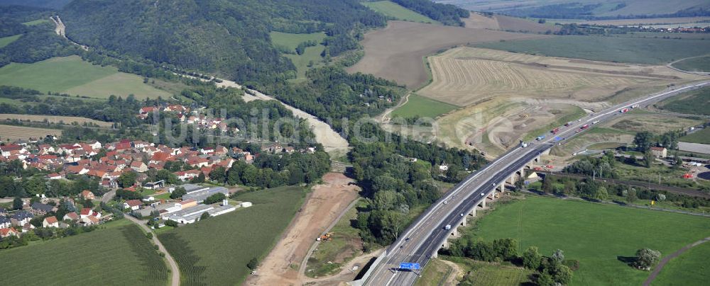 Luftaufnahme Wutha-Farnroda - Abrißarbeiten am Streckenverlauf des A4 - demolition work on the old, disused itinerary of the A4 motorway course