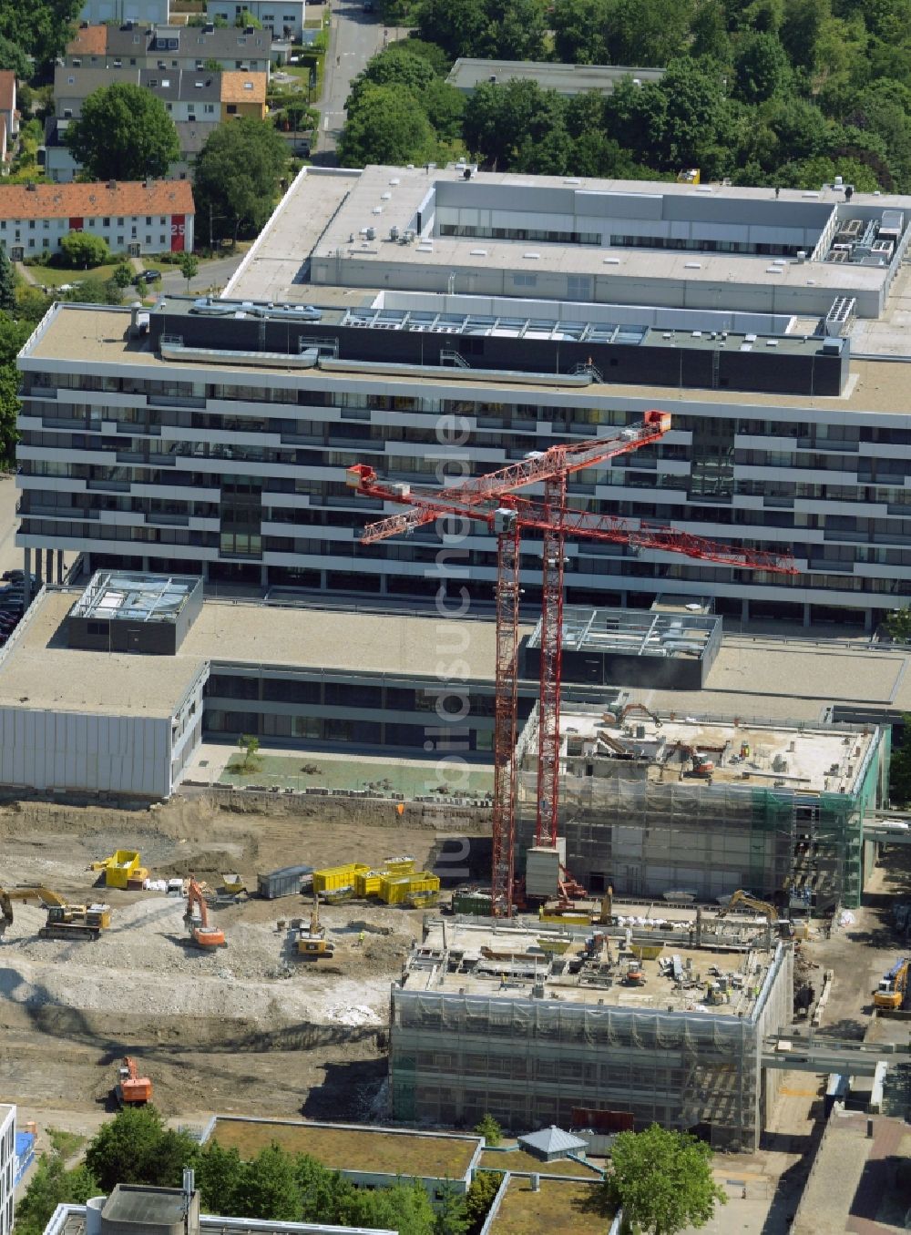 Bochum von oben - Abrißarbeiten der Urgebäude der RUB am Campus der Ruhr-Universität Bochum im Bundesland Nordrhein-Westfalen