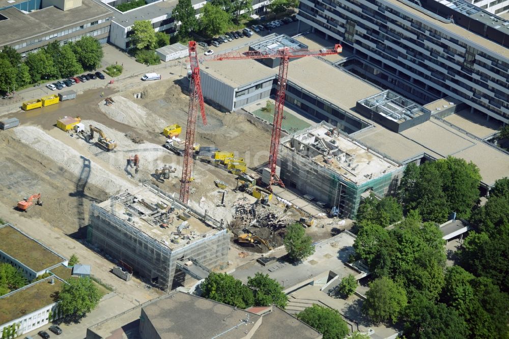 Luftbild Bochum - Abrißarbeiten der Urgebäude der RUB am Campus der Ruhr-Universität Bochum im Bundesland Nordrhein-Westfalen