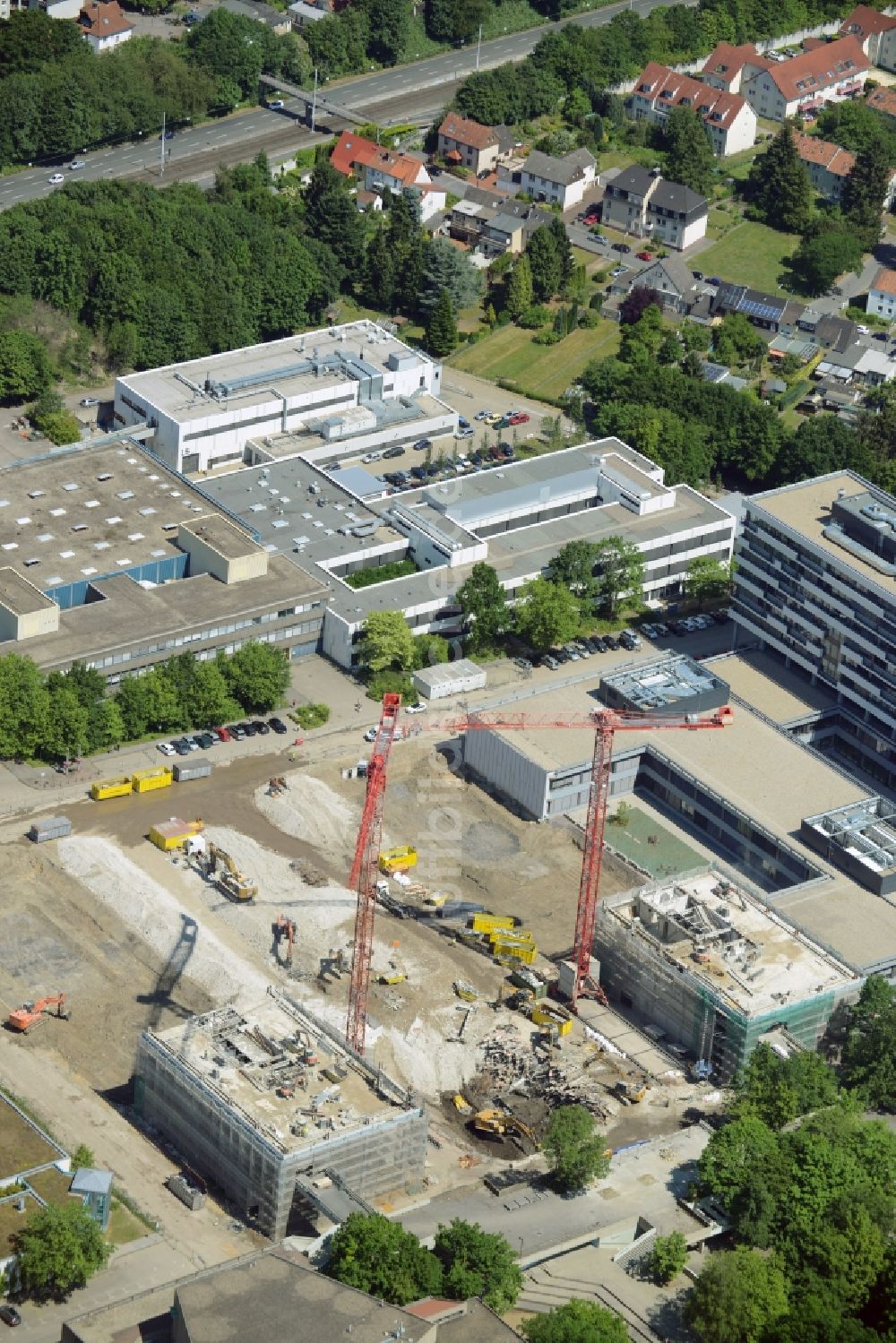 Luftbild Bochum - Abrißarbeiten der Urgebäude der RUB am Campus der Ruhr-Universität Bochum im Bundesland Nordrhein-Westfalen