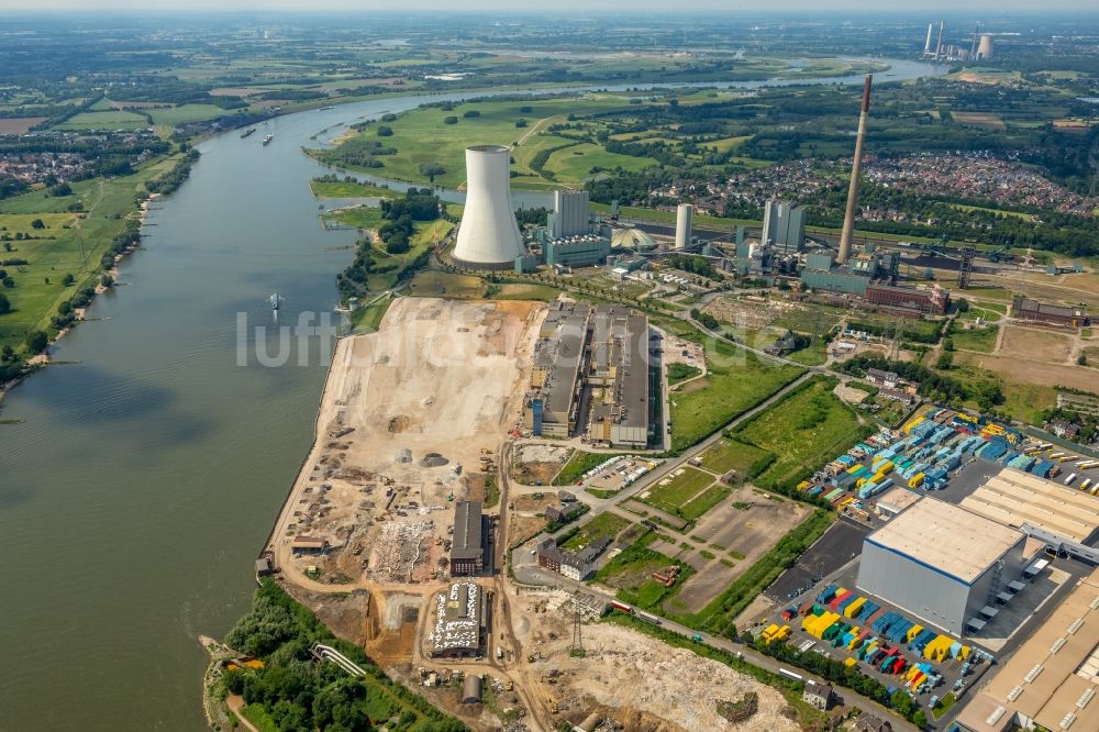 Duisburg aus der Vogelperspektive: Abrißarbeiten am Werksgelände der ehemaligen Papierfabrik Norske Skog und der Papierfabrik Haindl in Duisburg im Bundesland Nordrhein-Westfalen - NRW, Deutschland