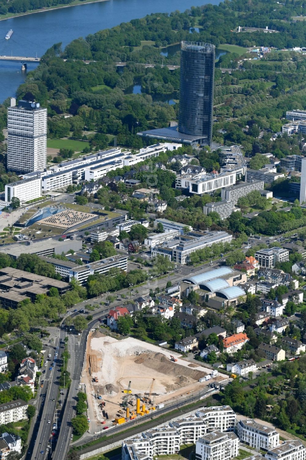 Luftbild Bonn - Abrißfläche des Bürohaus- Gebäude des Bonn-Center am Straßburger weg - Kaiserstraße in Bonn im Bundesland Nordrhein-Westfalen, Deutschland