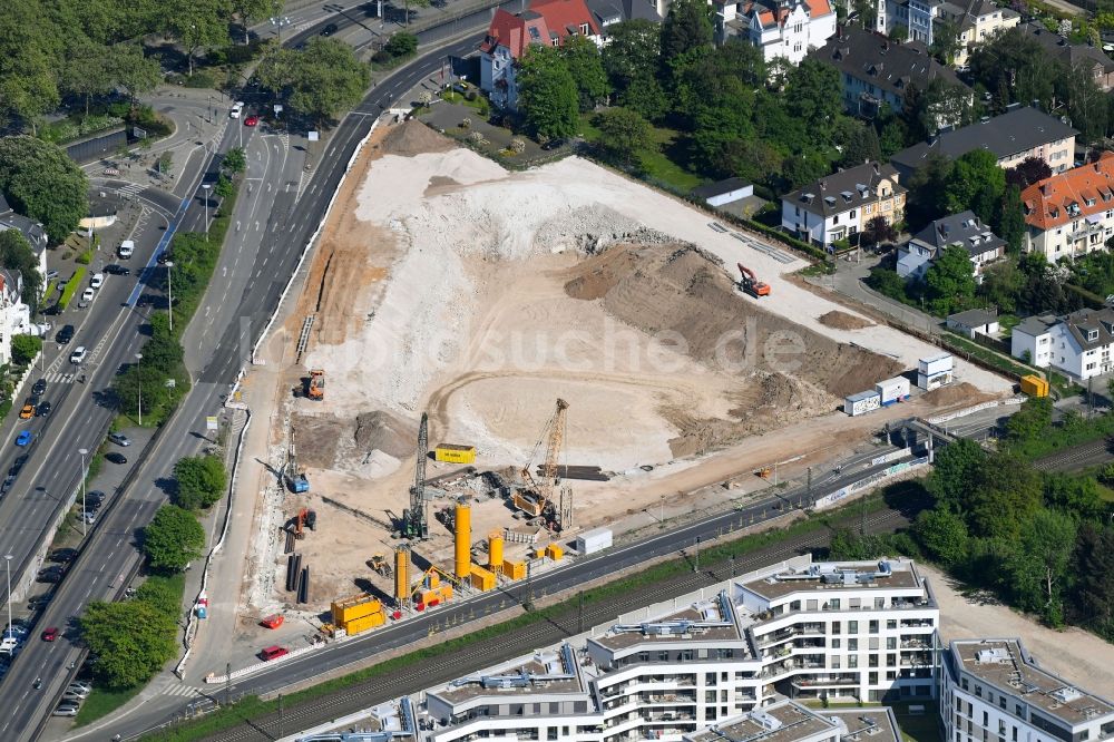 Luftaufnahme Bonn - Abrißfläche des Bürohaus- Gebäude des Bonn-Center am Straßburger weg - Kaiserstraße in Bonn im Bundesland Nordrhein-Westfalen, Deutschland