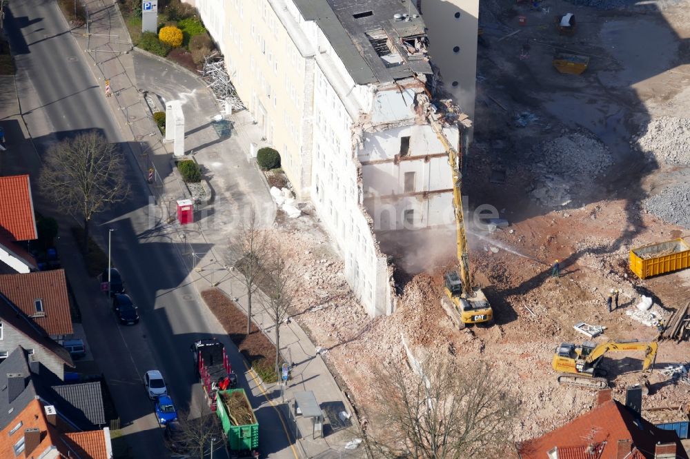 Göttingen aus der Vogelperspektive: Abrißfläche der Bürohaus- Gebäude der Gothaer-Versicherung in Göttingen im Bundesland Niedersachsen, Deutschland