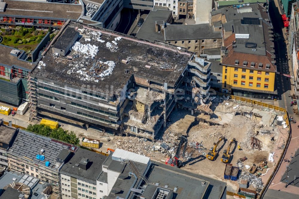 Dortmund aus der Vogelperspektive: Abrißfläche der Bürohaus- Gebäude an der Kampstraße in Dortmund im Bundesland Nordrhein-Westfalen, Deutschland