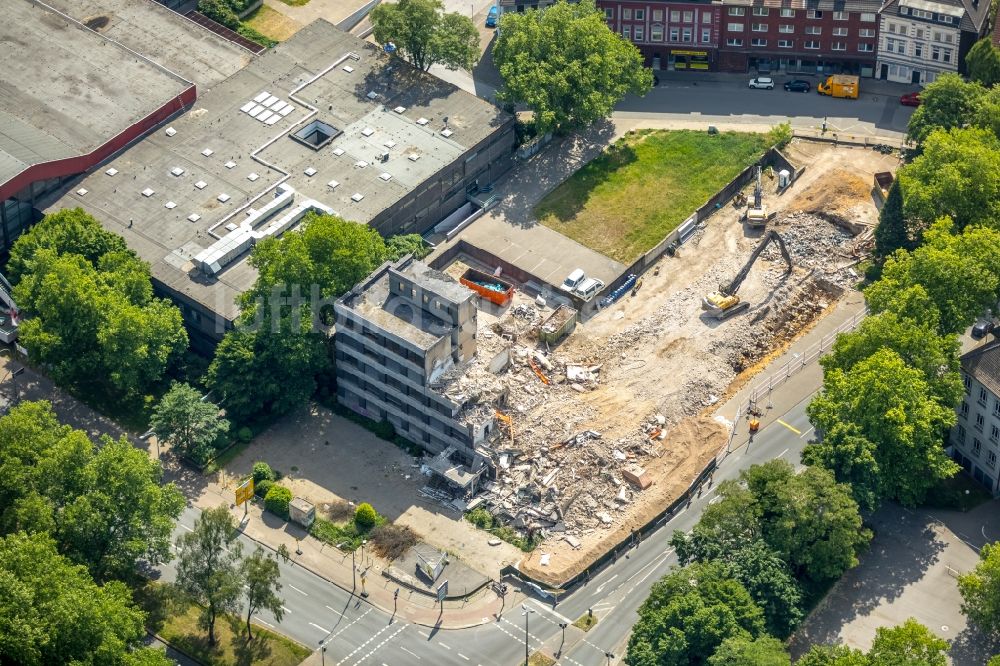 Luftbild Gelsenkirchen - Abrißfläche der Bürohaus- Gebäude an der Rolandstraße Ecke Overwegstraße in Gelsenkirchen im Bundesland Nordrhein-Westfalen, Deutschland