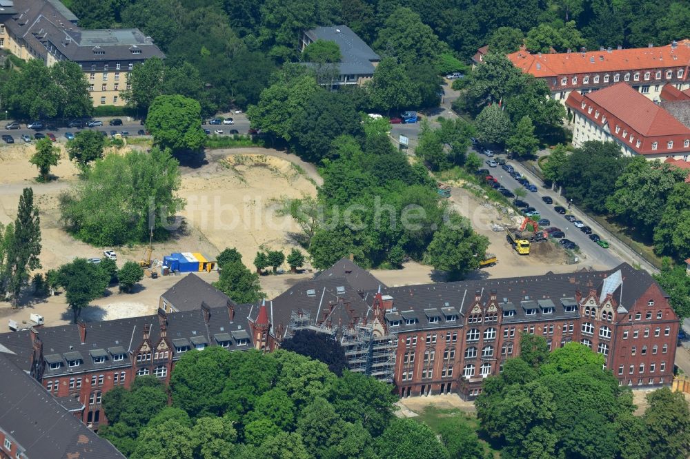 Berlin von oben - Abrißfläche der ehemaligen DRK - Frauenklinik an der Pulsstraße in Berlin - Charlottenburg