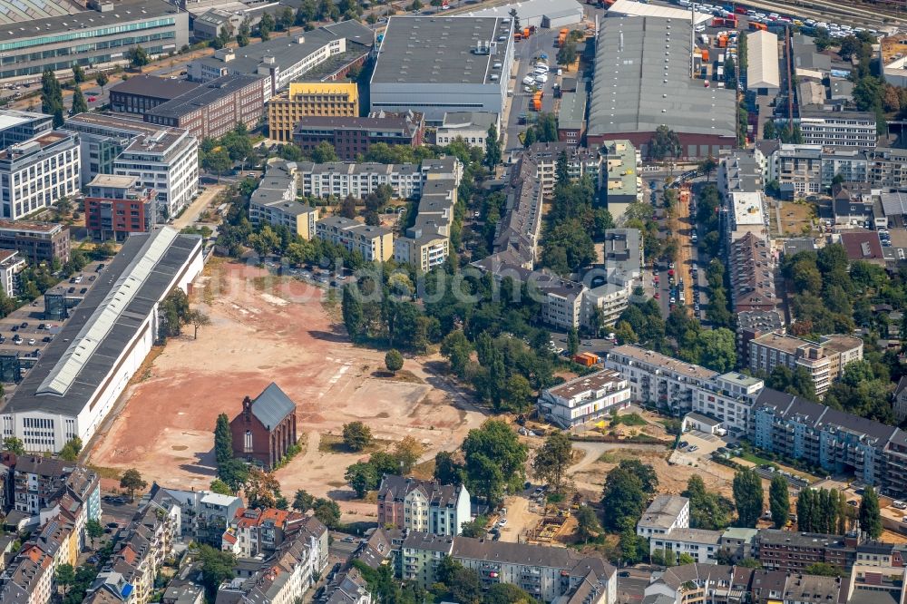 Luftaufnahme Düsseldorf - Abrißfläche der ehemaligen JVA Ulmer Höh an der Ulmenstraße im Stadtteil Derendorf in Düsseldorf im Bundesland Nordrhein-Westfalen