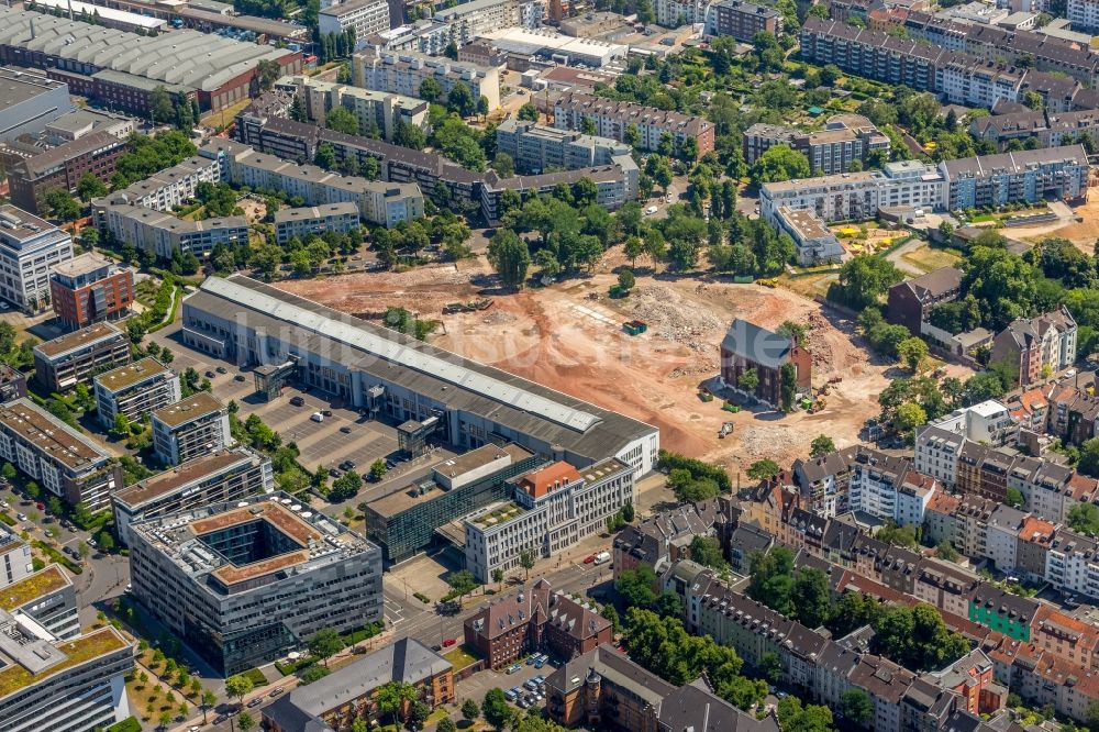 Luftaufnahme Düsseldorf - Abrißfläche der ehemaligen JVA Ulmer Höh an der Ulmenstraße im Stadtteil Derendorf in Düsseldorf im Bundesland Nordrhein-Westfalen