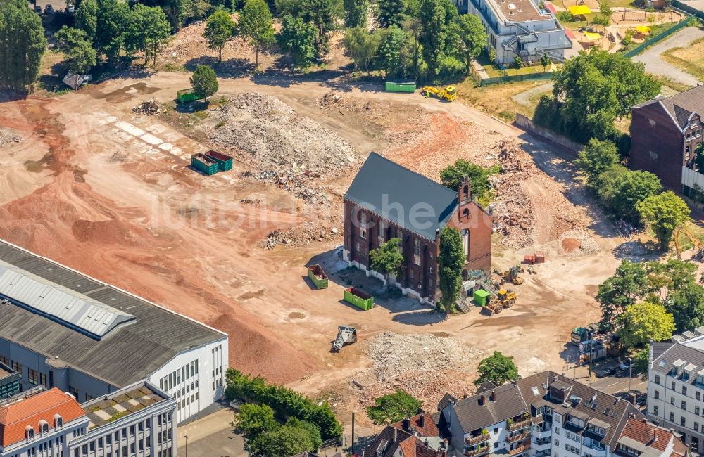 Düsseldorf von oben - Abrißfläche der ehemaligen JVA Ulmer Höh an der Ulmenstraße im Stadtteil Derendorf in Düsseldorf im Bundesland Nordrhein-Westfalen