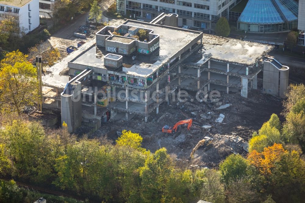 Luftbild Essen - Abrißfläche des ehemaligen Schul- Gebäude der Essener Polizeischule in Essen im Bundesland Nordrhein-Westfalen, Deutschland