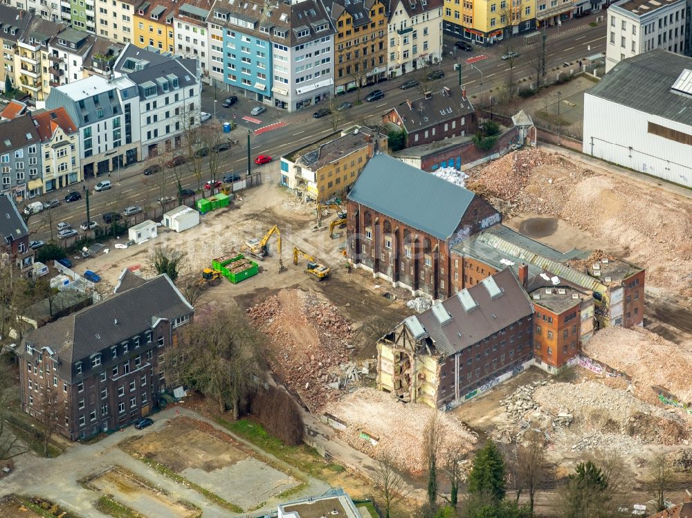 Düsseldorf aus der Vogelperspektive: Abrißfläche des Gebäudes der ehemaligen JVA Ulmer Höh an der Ulmenstraße im Stadtteil Derendorf in Düsseldorf im Bundesland Nordrhein-Westfalen