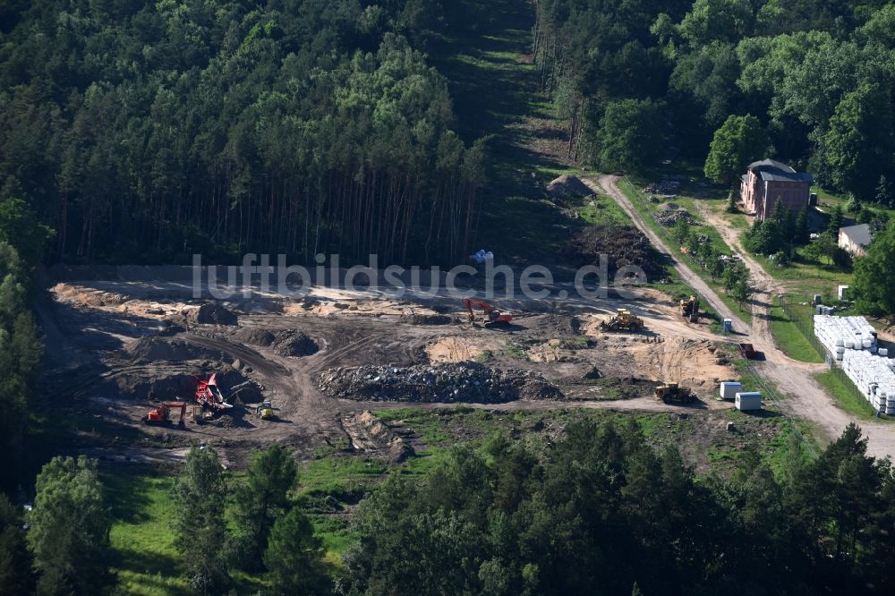 Lübtheen von oben - Abrißfläche des Gebäudes der Lagerstraße in Lübtheen im Bundesland Mecklenburg-Vorpommern