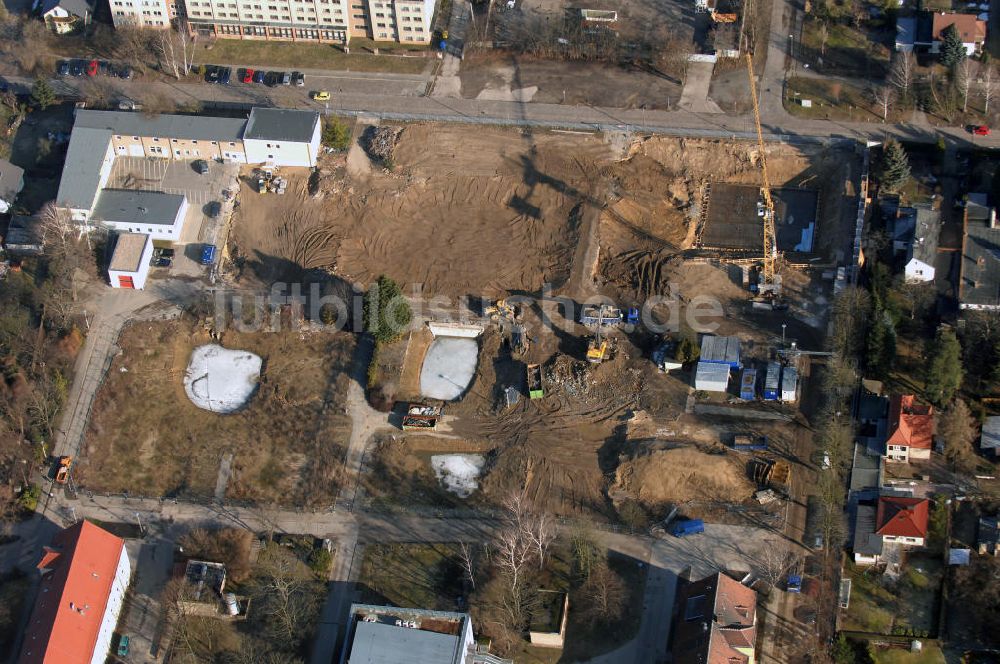 Luftbild Berlin - Abrissfläche auf dem Gelände des Vivantes Klinikum Berlin - Hellersdorf / Look at the areal surface on the site of the demolished Vivantes Klinikum Berlin - Hellersdorf