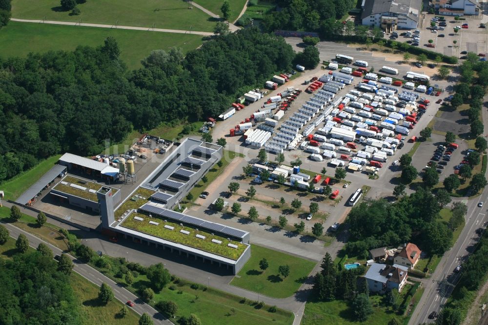 Luftbild Weil am Rhein - Abstellplatz einer Wohnwagen- Siedlung bei der Feuerwehr in Weil am Rhein im Bundesland Baden-Württemberg, Deutschland