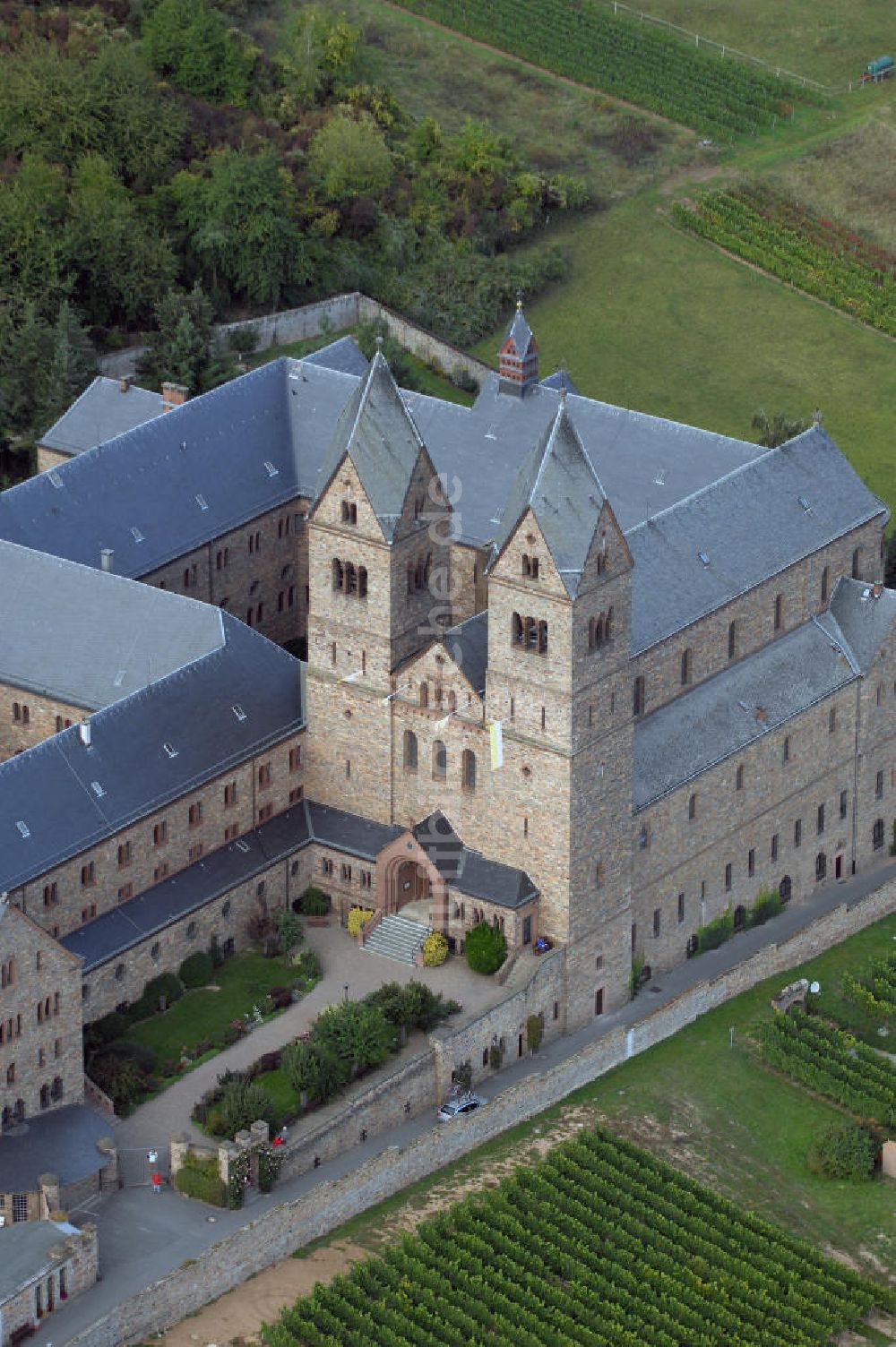 Luftbild Rüdesheim am Rhein - Abtei St. Hildegard in Rüdesheim am Rhein Hessen