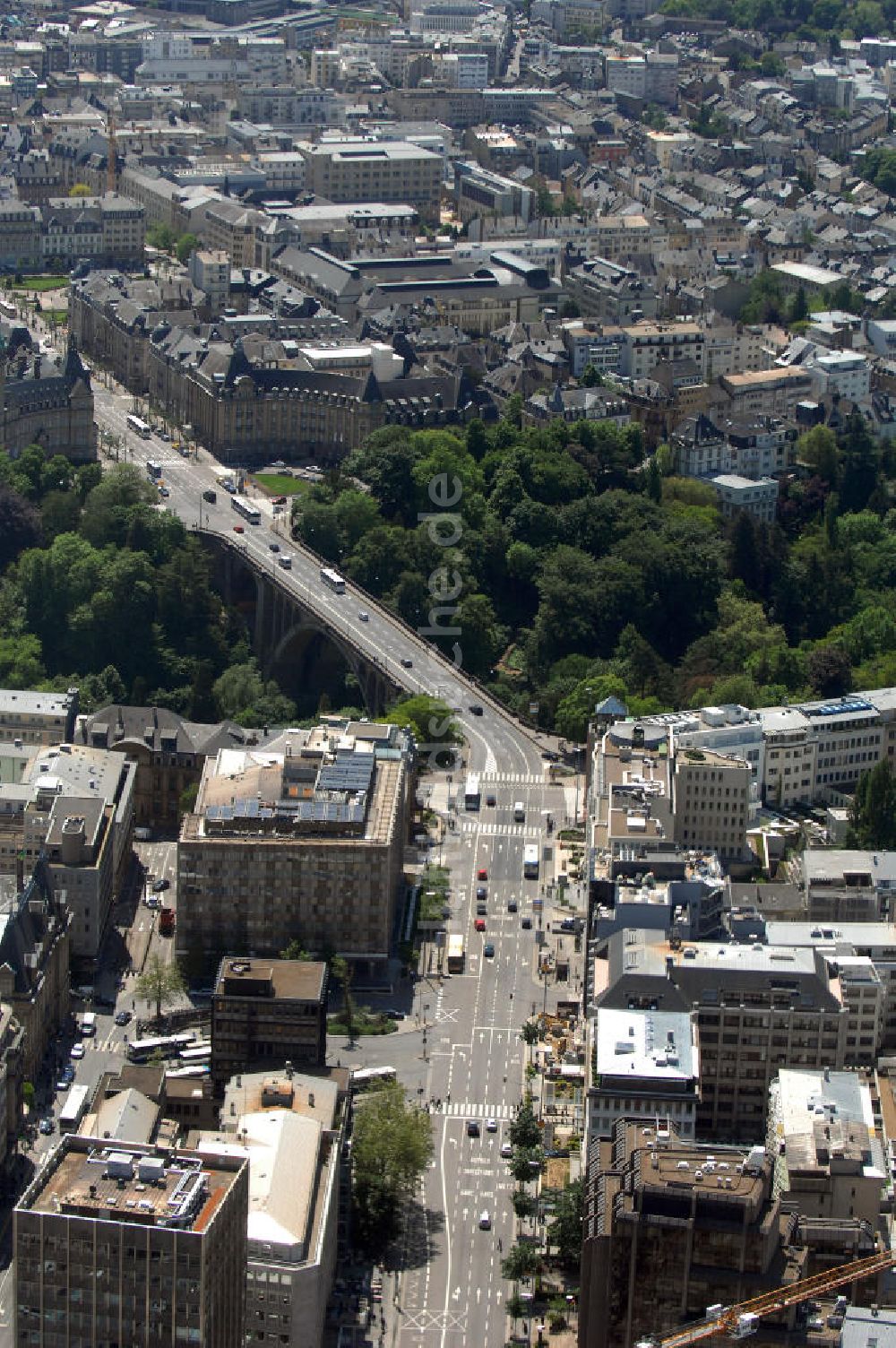 Luftbild Luxemburg - Adolphe-Brücke