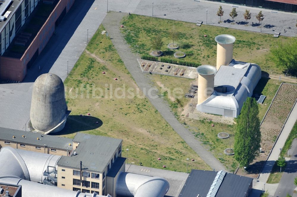 Luftaufnahme Berlin - Aerodynamischen Park in Berlin Adlershof