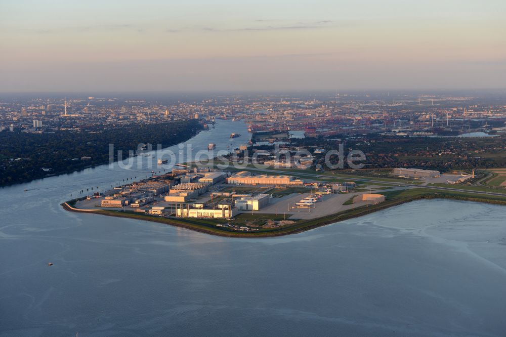 Luftaufnahme Hamburg - Airbus Produktionsgelände und Werksflughafen Finkenwerder in Hamburg