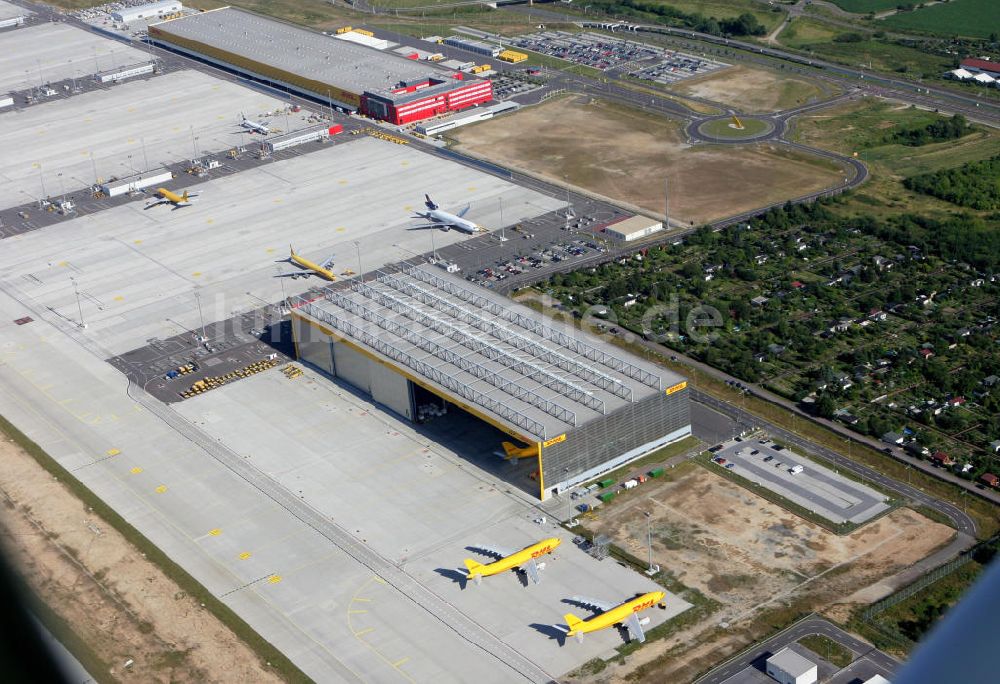 Schkeuditz von oben - Airport Leipzig-Halle auch Flughafen Schkeuditz genannt