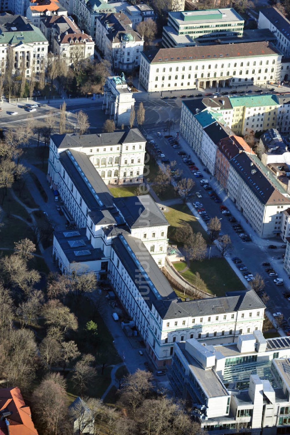 Luftbild München - Akademie der Bildenden Künste München