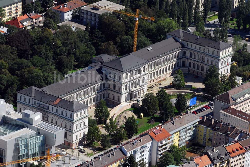 München von oben - Akademie der Bildenden Künste München