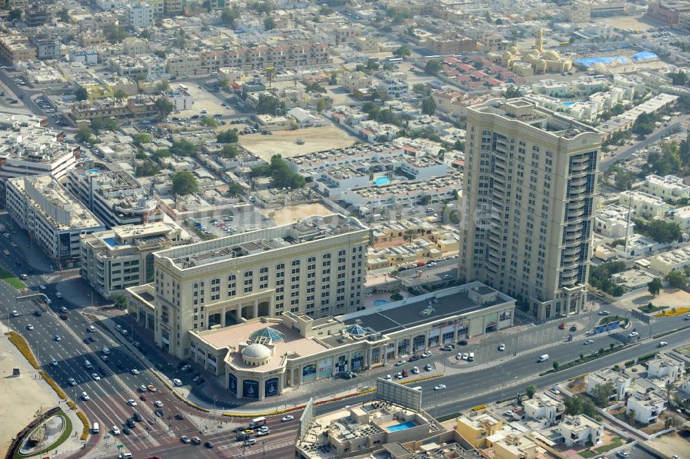 Dubai von oben - Al Ghazal Center in Dubai