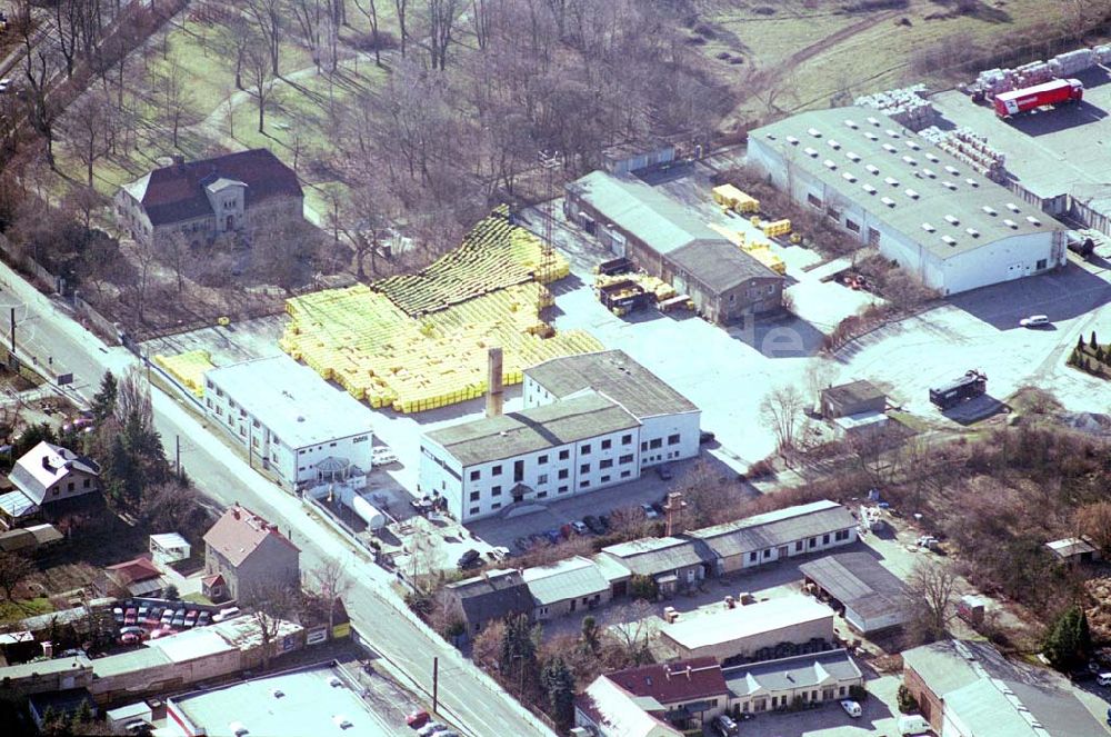 Berlin-Mahlsdorf von oben - ALBA-Recycling-Center an der B1 in Mahlsdorf