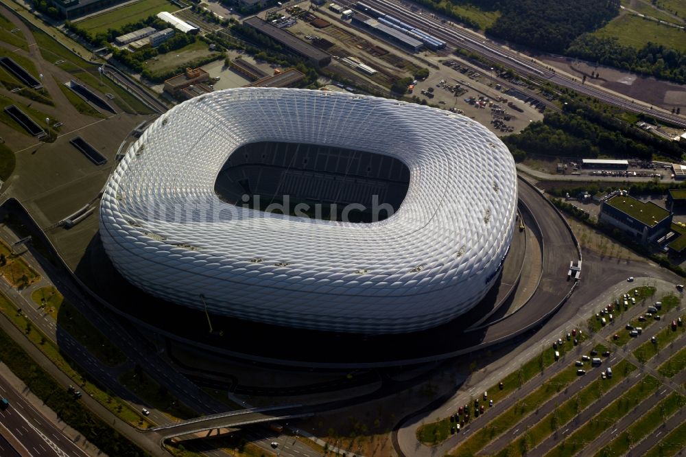 München von oben - Allianz Arena in München im Bundesland Bayern