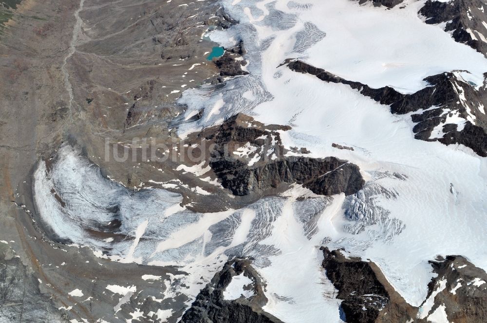 Luftaufnahme Vent - Alpen- Gletscher und Bergmassiv der Wildspitze und der Weißseespitze bei Vent in Tirol in Österreich