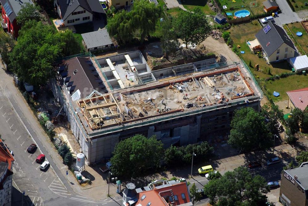 Leipzig von oben - Altbausanierung in der Leipzig Connewitz an der Windscheidtstraße Ecke Selneckerstraße