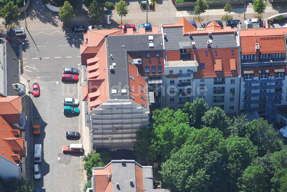 Leipzig aus der Vogelperspektive: Altbausanierung in der Leipziger Südvorstadt an der Windscheidtstraße Ecke Scheffelstraße