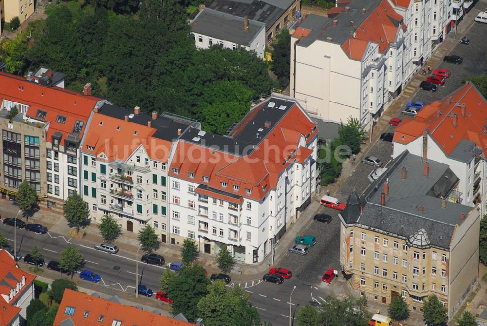 Leipzig aus der Vogelperspektive: Altbausanierung in der Leipziger Südvorstadt an der Windscheidtstraße Ecke Scheffelstraße