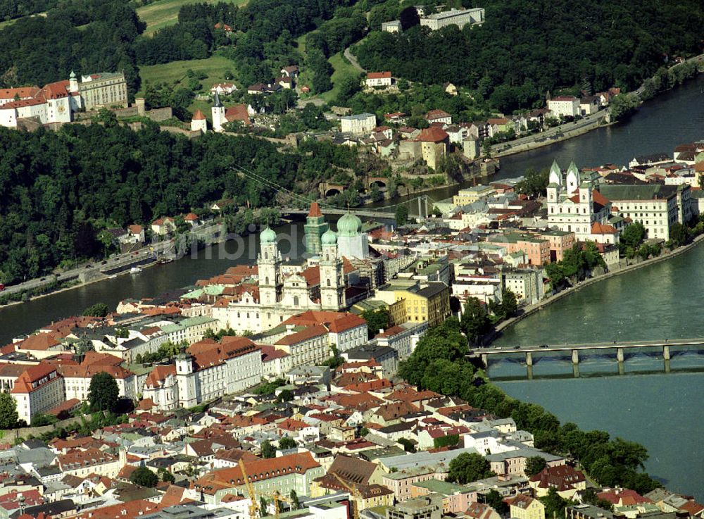 Luftaufnahme PASSAU - Alte Bischofsstadt Passau