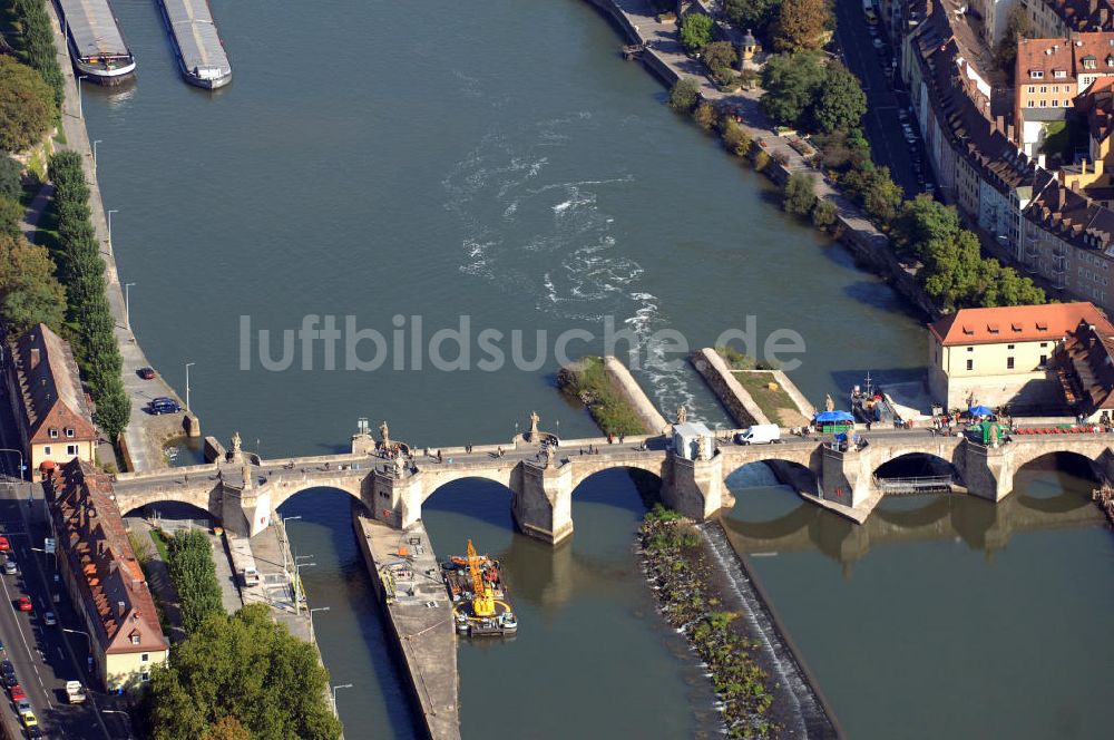 Luftaufnahme WÜRZBURG - Alte Mainbrücke in Würzburg