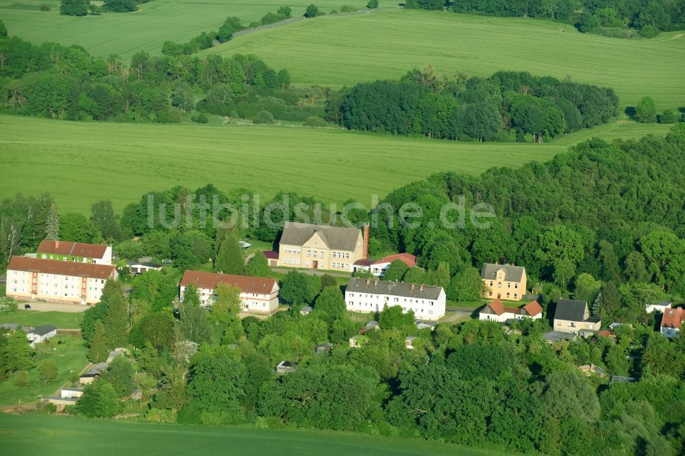 Kirch Grubenhagen von oben - Alte Schule in Kirch Grubenhagen im Bundesland Mecklenburg-Vorpommern, Deutschland