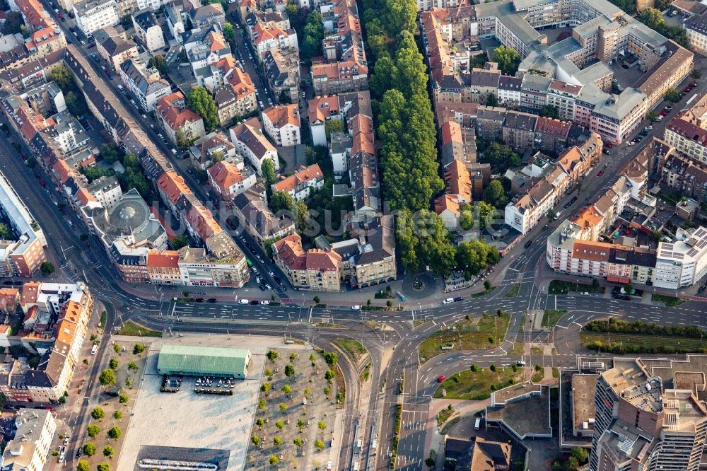 Luftbild Mannheim - Alter Meßplatz und Kulturzentrum Alte Feuerwache an den Neckarwiesen in der Neckarstadt in Mannheim im Bundesland Baden-Württemberg, Deutschland