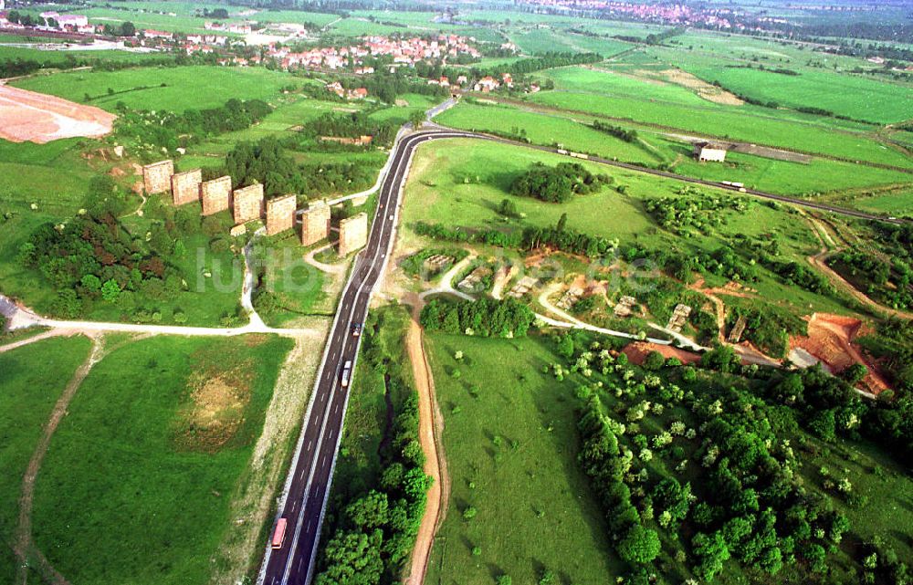 Luftbild Fulda / Hessen - altes Eisenbahnviadukt bei Fulda / Hessen.